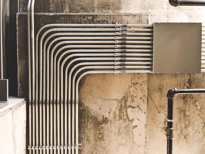 Tankless Water Heater with Recirculation Pump